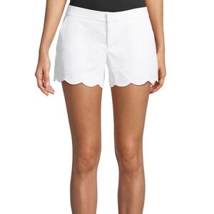Club Monaco Amber Scalloped Textured Shorts, White